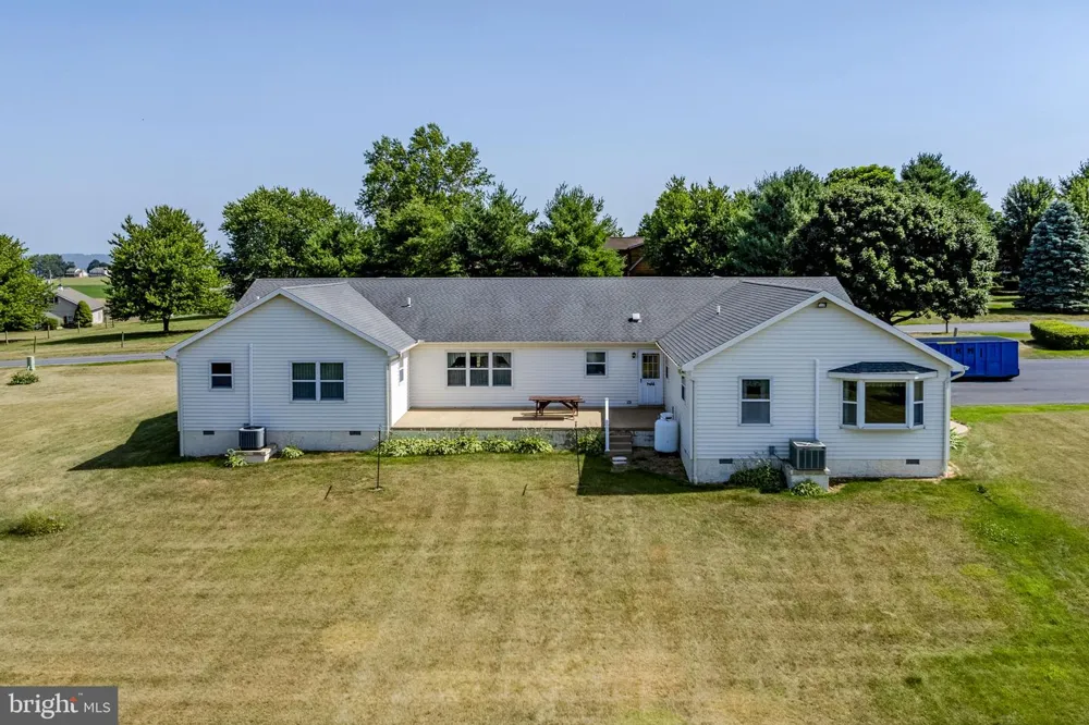 469 GAULT ROAD Narvon, PA 17555