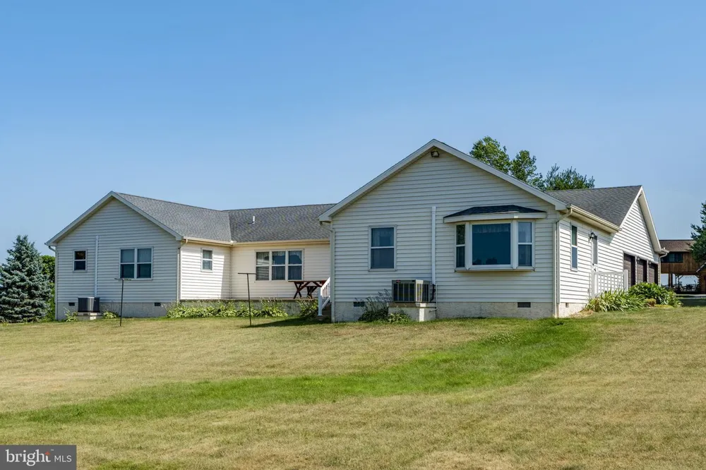 469 GAULT ROAD Narvon, PA 17555