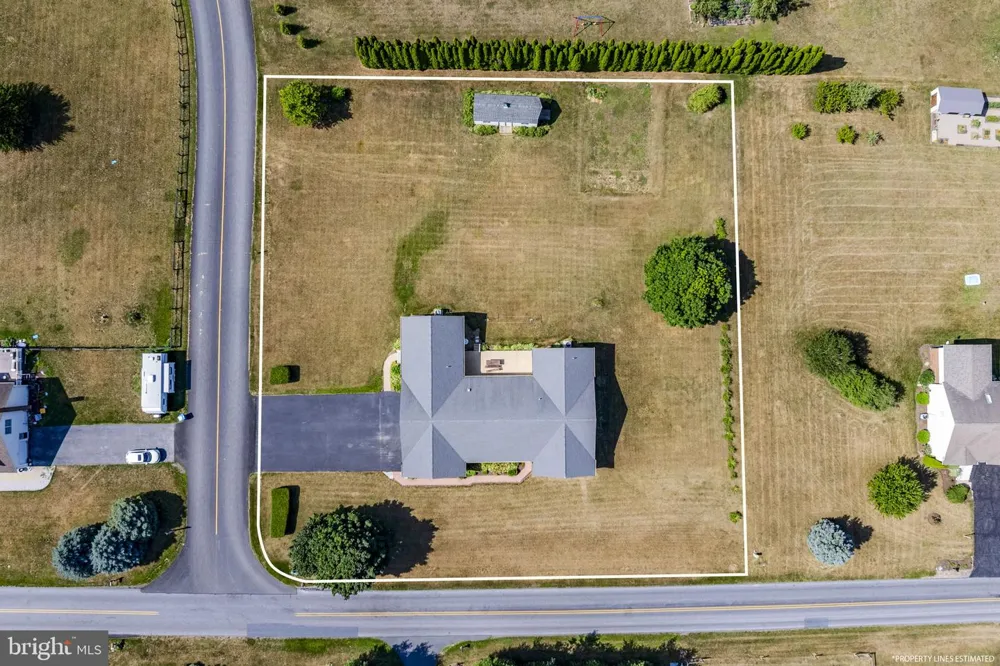 469 GAULT ROAD Narvon, PA 17555