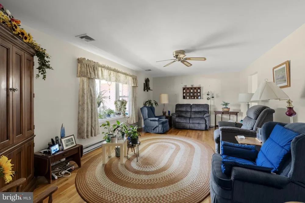 469 GAULT ROAD Narvon, PA 17555