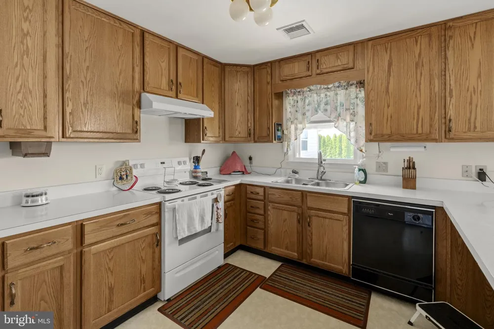 469 GAULT ROAD Narvon, PA 17555