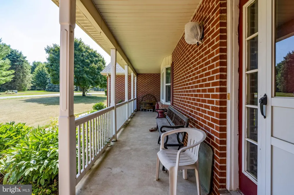 469 GAULT ROAD Narvon, PA 17555