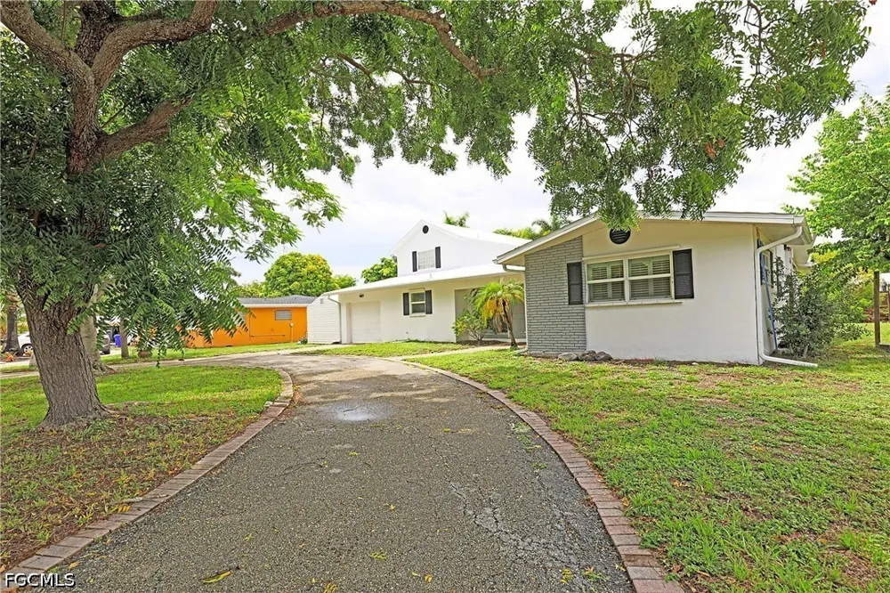Stadler Drive Fort Myers, FL 33901