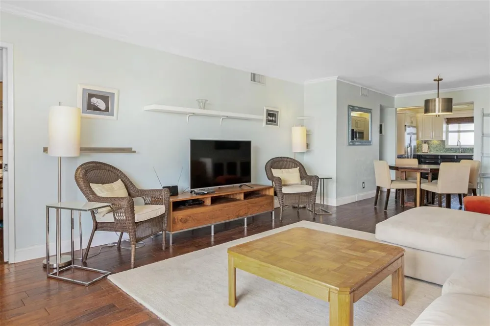 1160 Hillsboro Mile #903 Hillsboro Beach, FL 33062