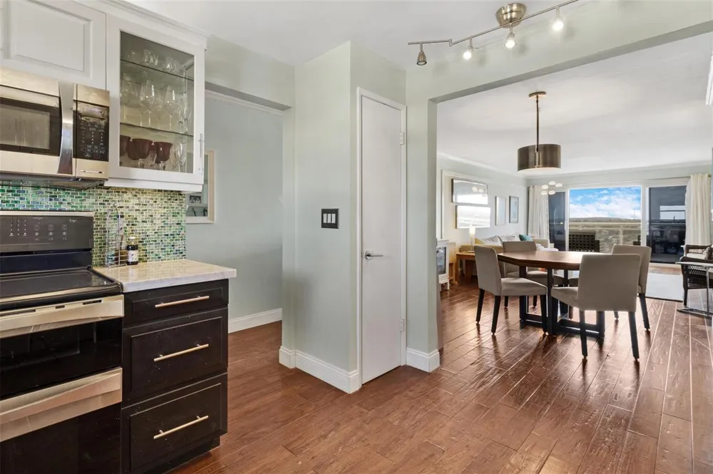 1160 Hillsboro Mile #903 Hillsboro Beach, FL 33062