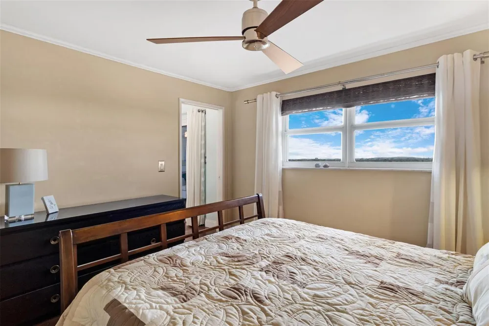 1160 Hillsboro Mile #903 Hillsboro Beach, FL 33062
