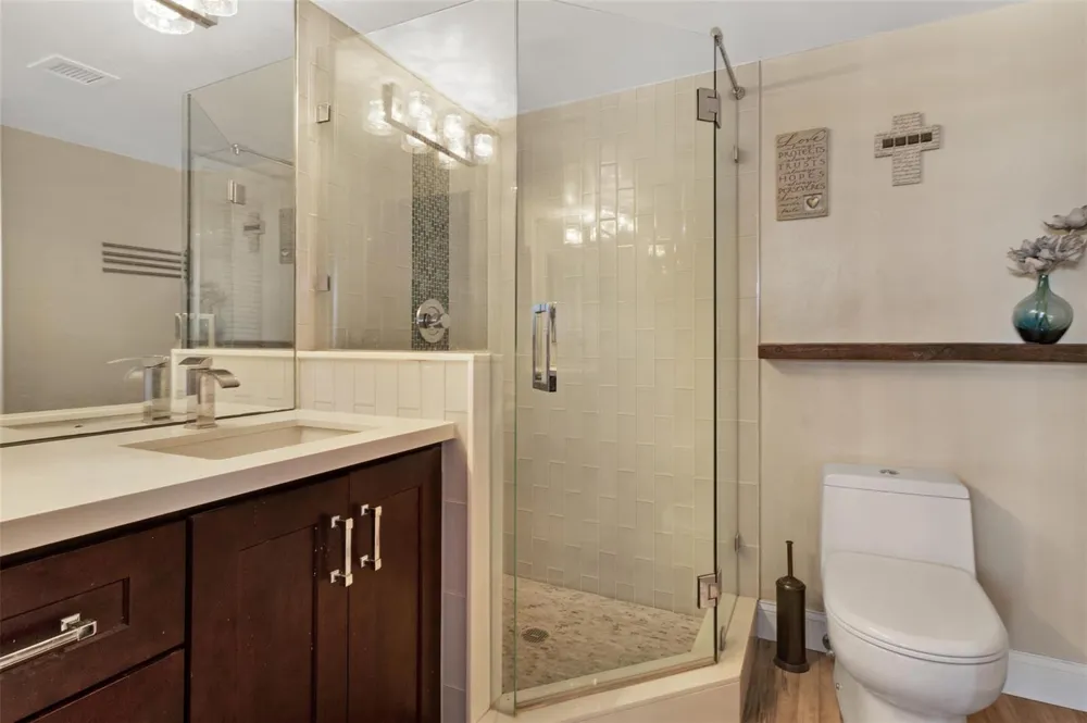 1160 Hillsboro Mile #903 Hillsboro Beach, FL 33062
