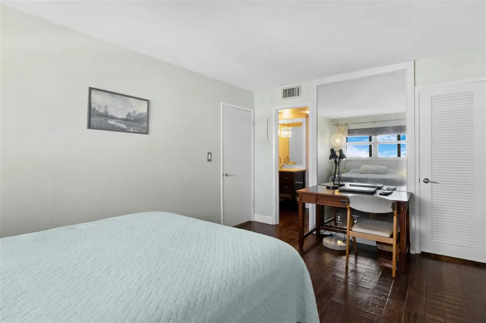 1160 Hillsboro Mile #903 Hillsboro Beach, FL 33062