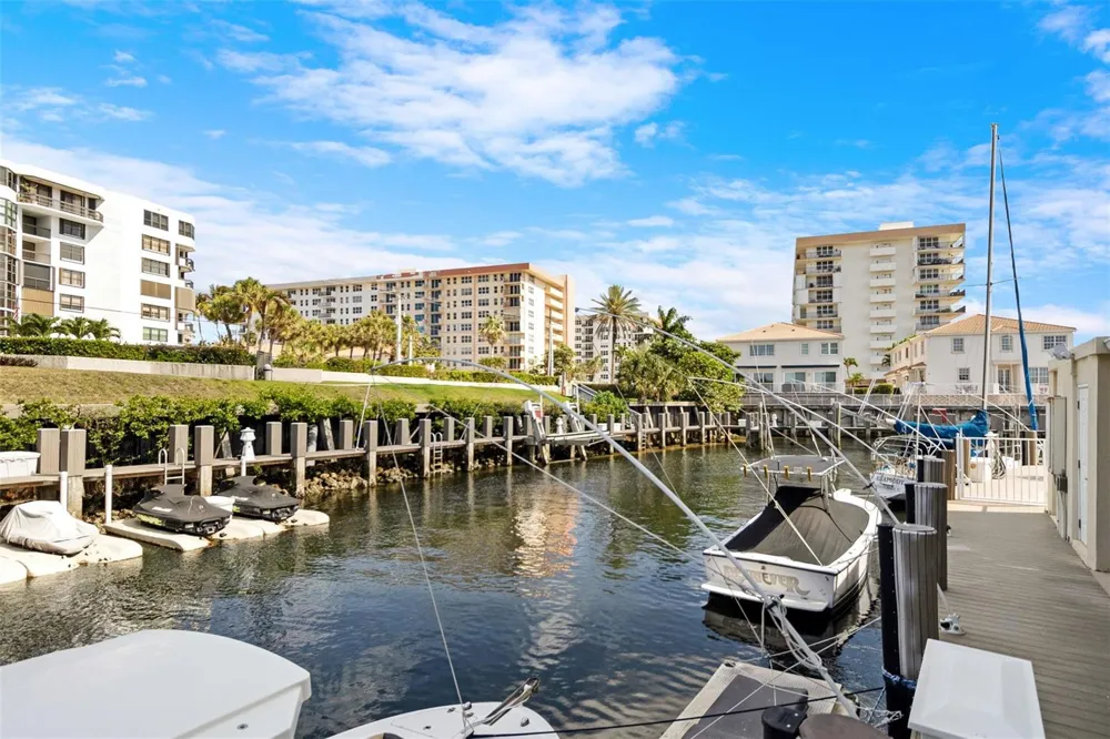 1160 Hillsboro Mile #903 Hillsboro Beach, FL 33062