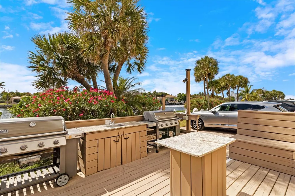1160 Hillsboro Mile #903 Hillsboro Beach, FL 33062