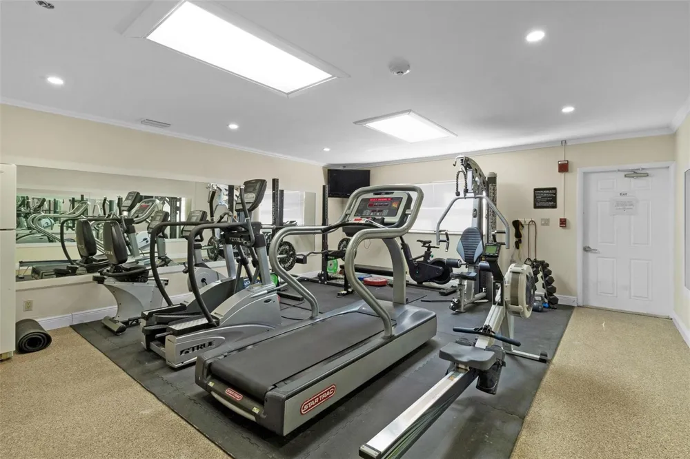 1160 Hillsboro Mile #903 Hillsboro Beach, FL 33062