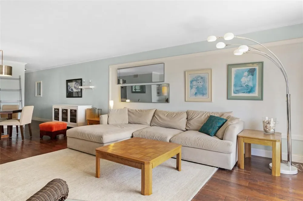 1160 Hillsboro Mile #903 Hillsboro Beach, FL 33062