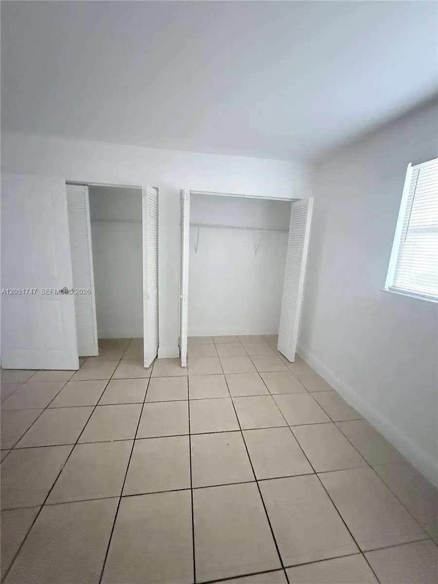 1990 NW 183rd St #5 Miami Gardens, FL 33056