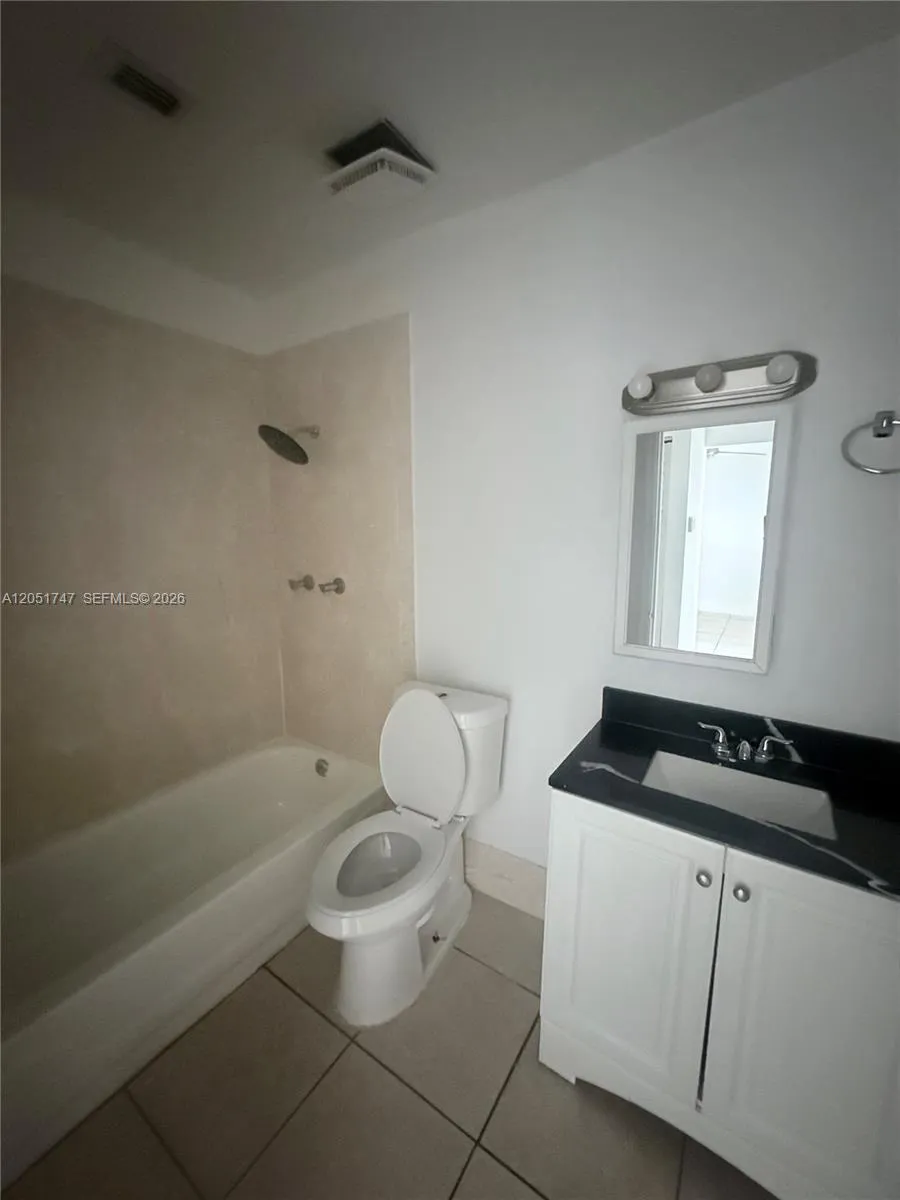 1990 NW 183rd St #5 Miami Gardens, FL 33056