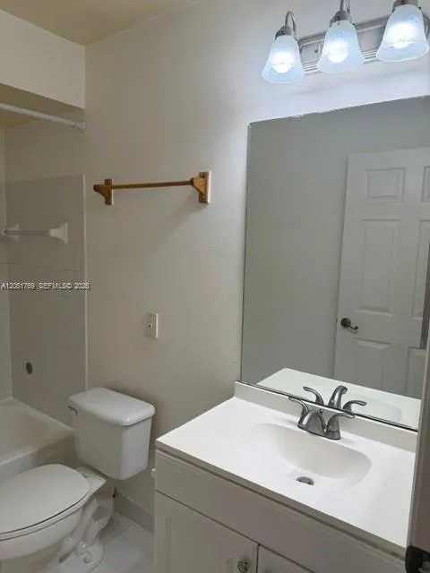 5570 NW 61st St #932 Coconut Creek, FL 33073