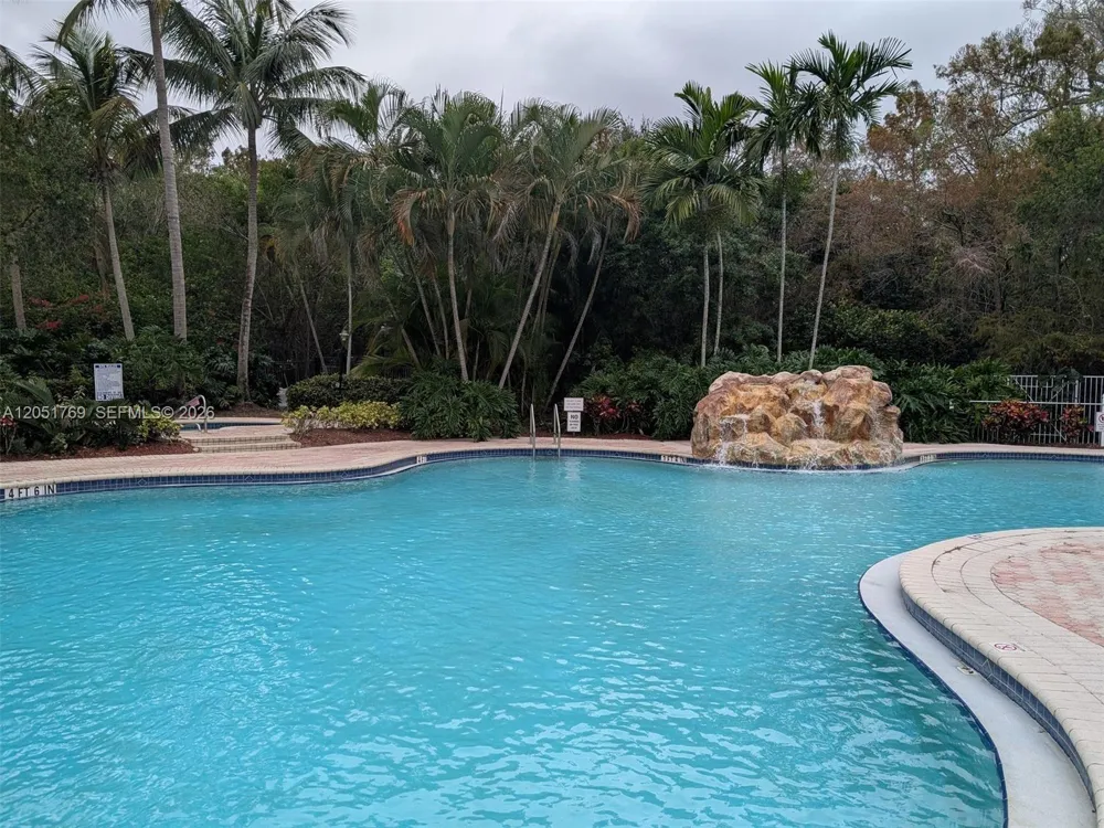5570 NW 61st St #932 Coconut Creek, FL 33073