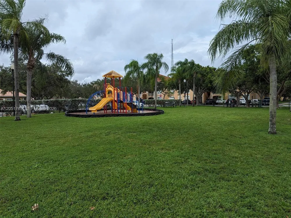 5570 NW 61st St #932 Coconut Creek, FL 33073