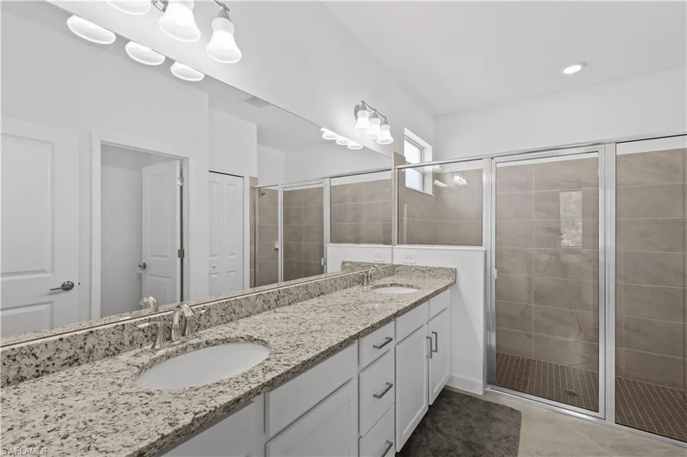 3390 Weston Manor Drive Alva, FL 33920