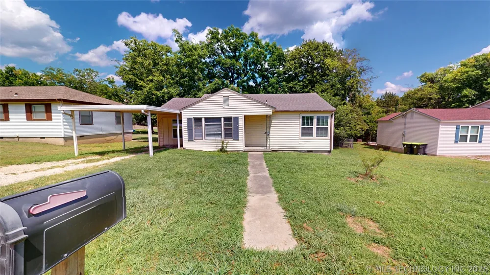 1002 S Highland Ada, OK 74820