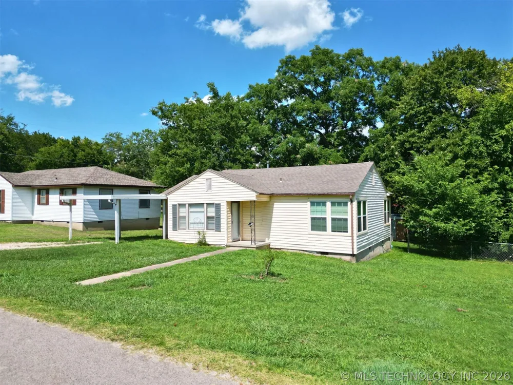 1002 S Highland Ada, OK 74820