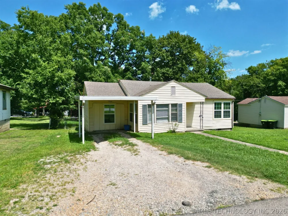 1002 S Highland Ada, OK 74820