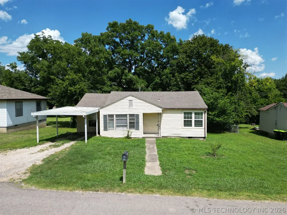1002 S Highland Ada, OK 74820