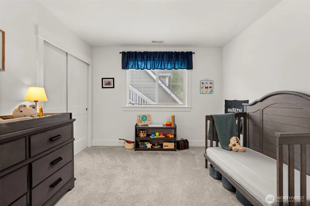 41 E Blackwell Street Allyn, WA 98524