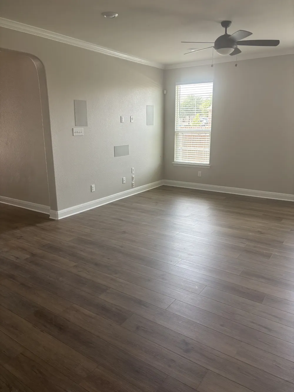 220 S Rocroi Drive Georgetown, TX 78626