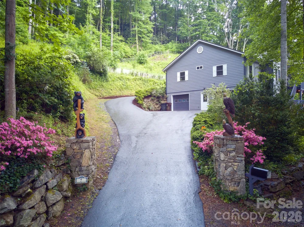 7 Higel Lane Maggie Valley, NC 28751