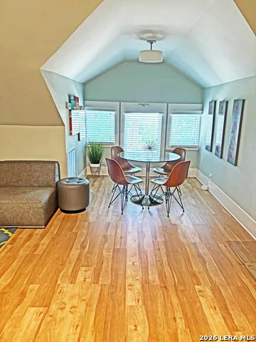 402 E LOCUST ST Unit 301 San Antonio, TX 78212
