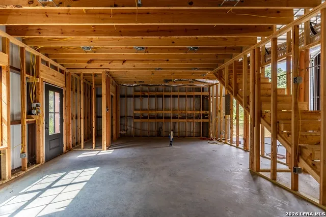 1324 Private Road 4055 Lexington, TX 78947