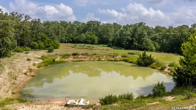 1324 Private Road 4055 Lexington, TX 78947