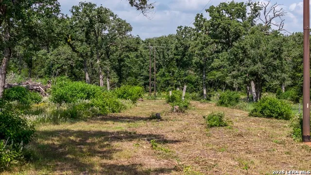 1324 Private Road 4055 Lexington, TX 78947