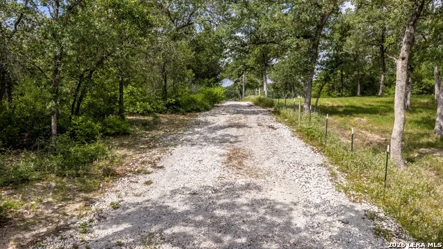 1324 Private Road 4055 Lexington, TX 78947