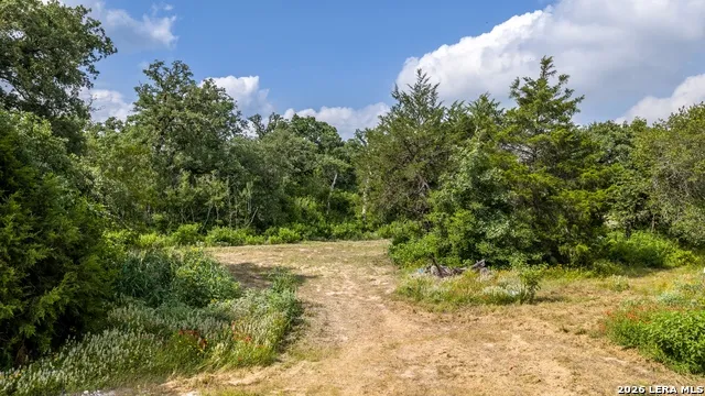 1324 Private Road 4055 Lexington, TX 78947