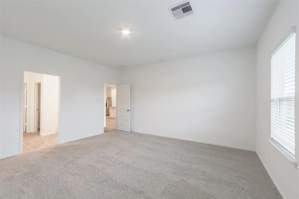 2209 Laurel Bloom Ln Sealy, TX 77474