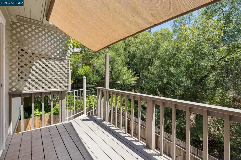 12 Heritage Oaks Rd Pleasant Hill, CA 94523