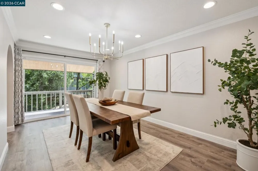 12 Heritage Oaks Rd Pleasant Hill, CA 94523