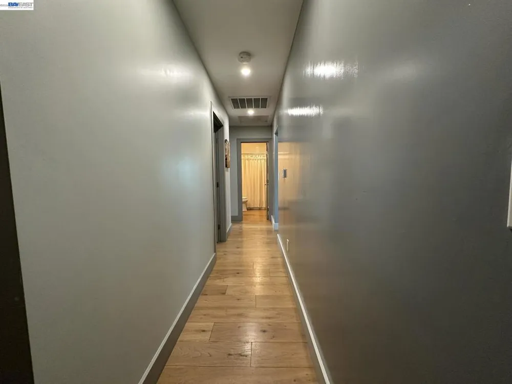 1220 ESSER AVE San Leandro, CA 94579