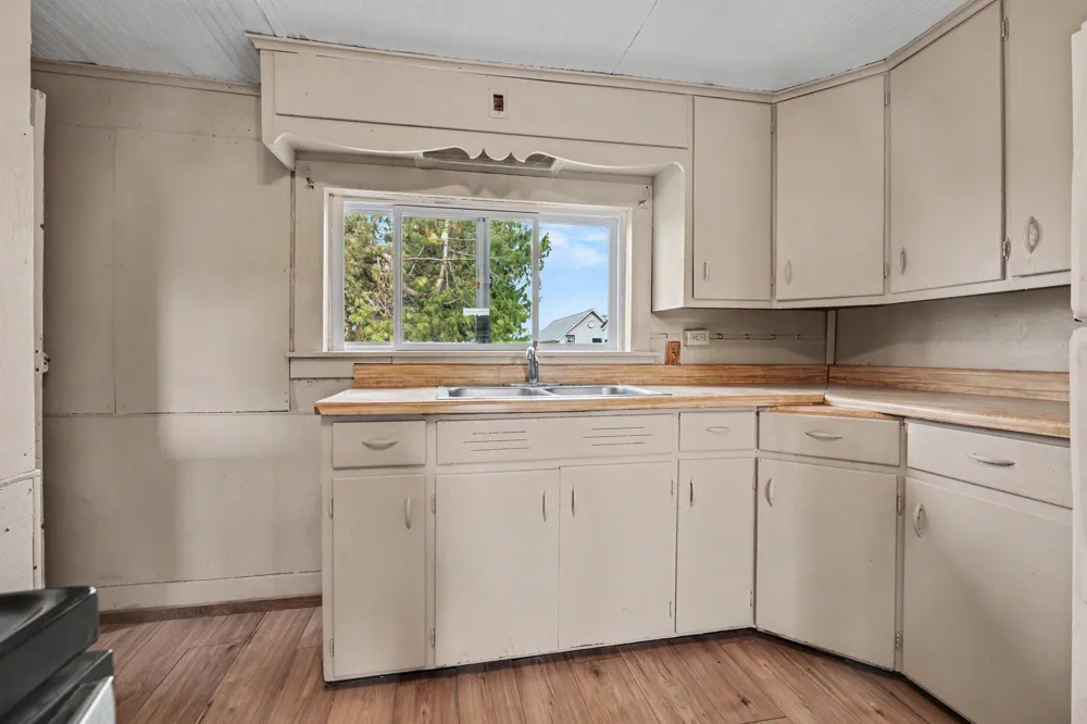 3735 S Stone Road S Fremont, MI 49412
