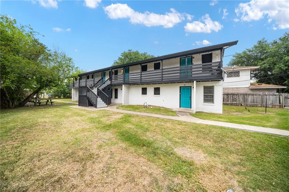 10654 Heizer Drive #3 Corpus Christi, TX 78410