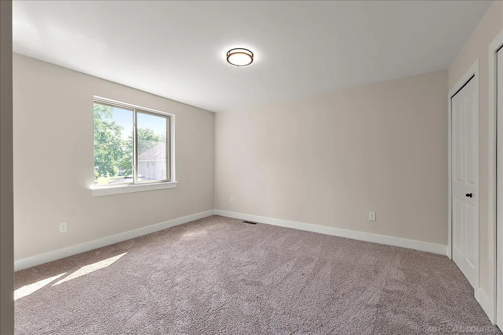 49309 Bayshore Drive Chesterfield Township, MI 48047