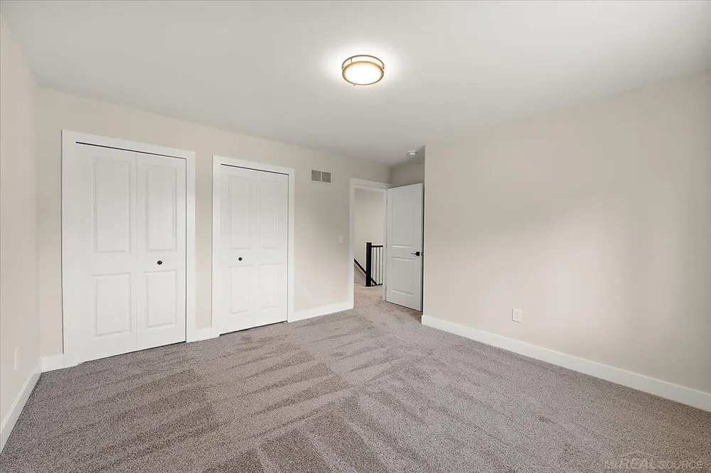49309 Bayshore Drive Chesterfield Township, MI 48047