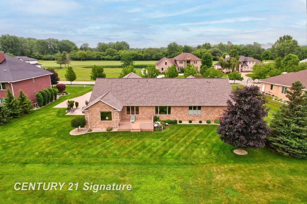 77 Sawmill Creek Trail Saginaw Charter Township, MI 48603