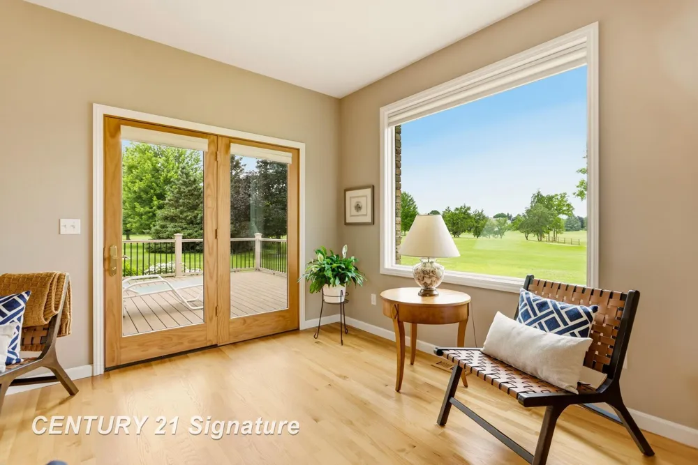 77 Sawmill Creek Trail Saginaw Charter Township, MI 48603