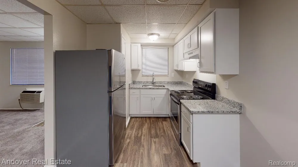 535 PONTIAC STREET #17 Oxford Charter Township, MI 48371