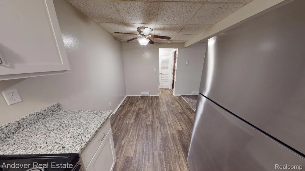 535 PONTIAC STREET #17 Oxford Charter Township, MI 48371