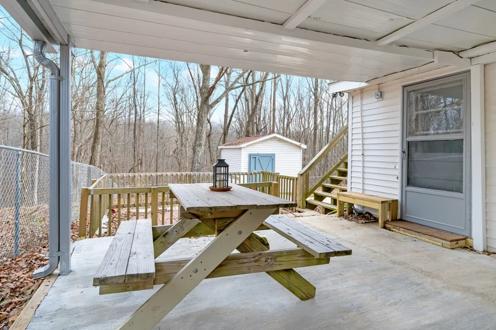 408 Spring St Monteagle, TN 37356