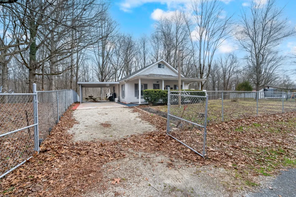 408 Spring St Monteagle, TN 37356