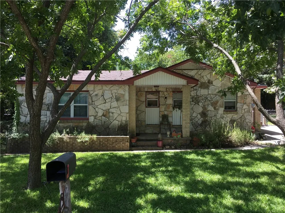 507 Middle Lane Austin, TX 78753